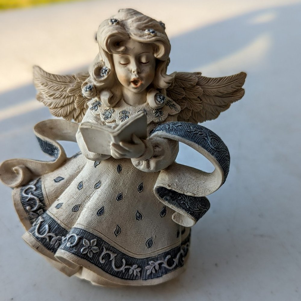 Sarah's Angels "Carolina" 30391 2001 Mind Spring Figurine